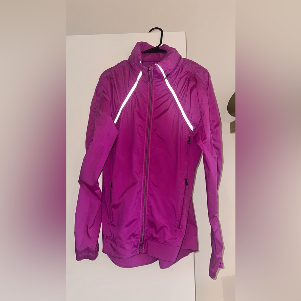 Lululemon pink runner jacket waterproof